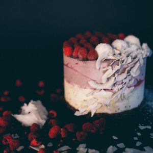 Tort the healthy cake cocos si zmeura